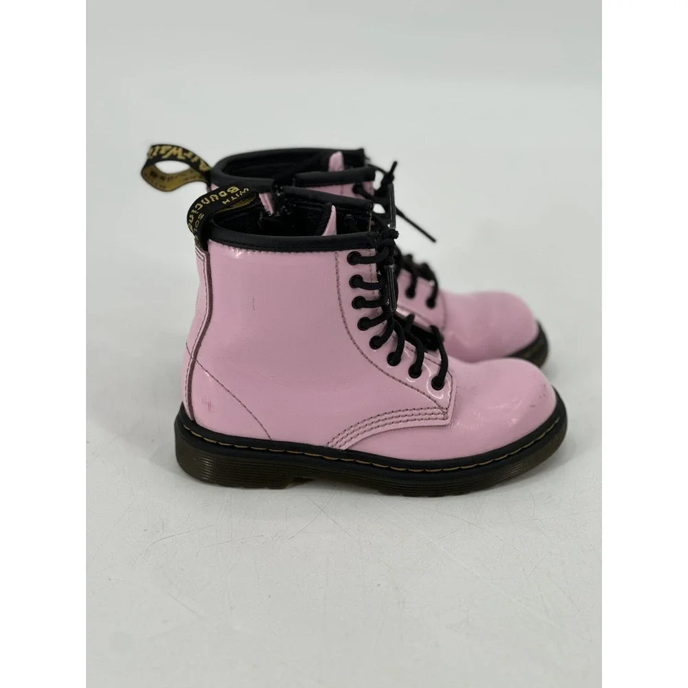Dr Marten's 1460 Boot Kids Sz 9 Light Pink Lace‎ Up Edgy Combat Patent Leather